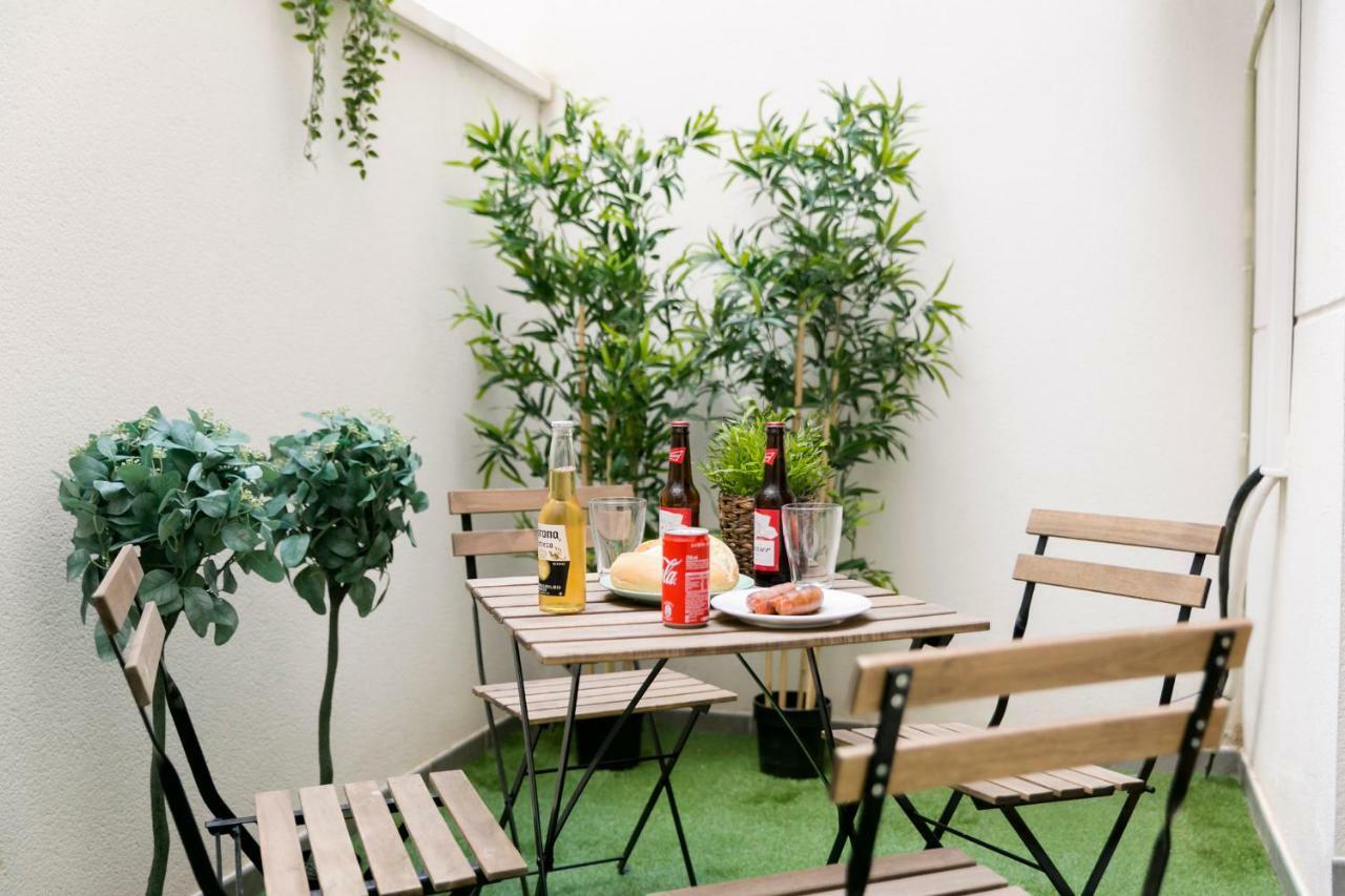 Family Apartment Patio&Swimming Pool In Center Malaga Zewnętrze zdjęcie